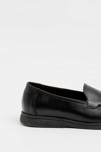 Hilari black